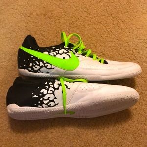 Nike indoor soccer shoes